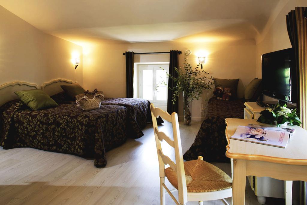 Hotel Du Bosquet Pégomas Exteriör bild